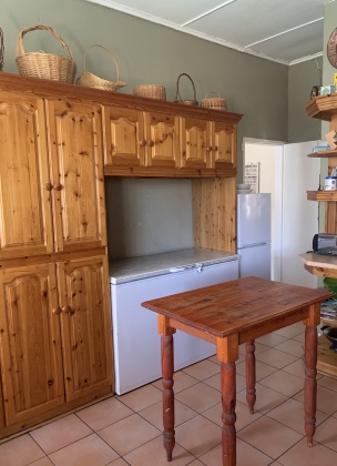 Kroonstad, 5 Bedrooms Bedrooms, ,3 BathroomsBathrooms,House,For Sale,1167