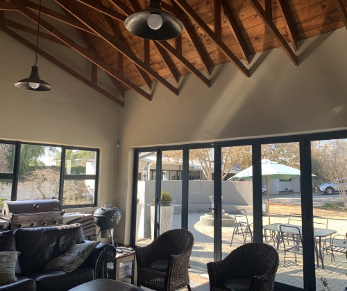 Kroonstad, 5 Bedrooms Bedrooms, ,3 BathroomsBathrooms,House,For Sale,1167
