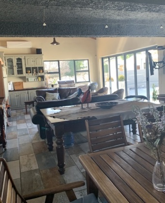 Kroonstad, 5 Bedrooms Bedrooms, ,3 BathroomsBathrooms,House,For Sale,1167