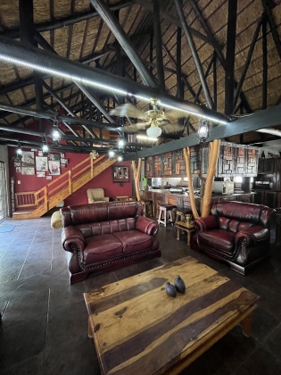 Kroonstad, 4 Bedrooms Bedrooms, ,2 BathroomsBathrooms,House,For Sale,1367