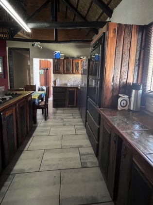 Kroonstad, 4 Bedrooms Bedrooms, ,2 BathroomsBathrooms,House,For Sale,1367