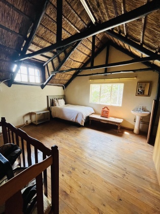 Kroonstad, 4 Bedrooms Bedrooms, ,2 BathroomsBathrooms,House,For Sale,1367
