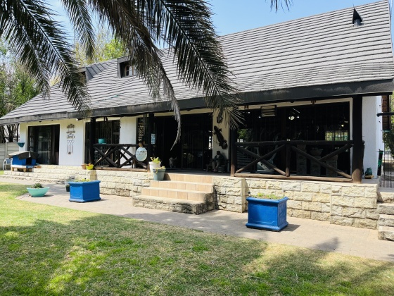 Kroonstad, 4 Bedrooms Bedrooms, ,2 BathroomsBathrooms,House,For Sale,1367