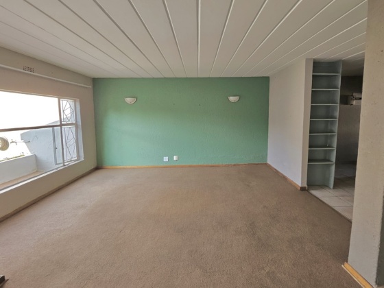 Kroonstad, 3 Bedrooms Bedrooms, ,2 BathroomsBathrooms,Townhouse,For Sale,1370