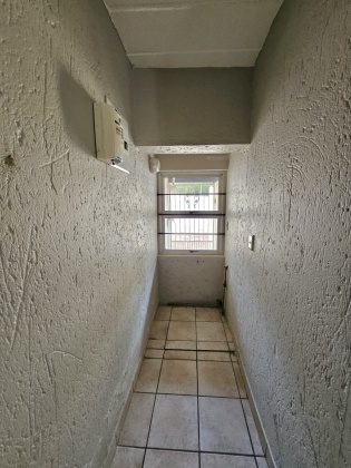 Kroonstad, 3 Bedrooms Bedrooms, ,2 BathroomsBathrooms,Townhouse,For Sale,1370