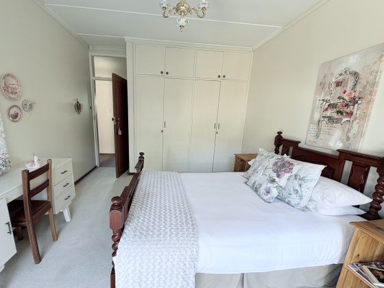 Kroonstad, 5 Bedrooms Bedrooms, ,3 BathroomsBathrooms,House,For Sale,1373
