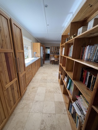Kroonstad, 5 Bedrooms Bedrooms, ,3 BathroomsBathrooms,House,For Sale,1373