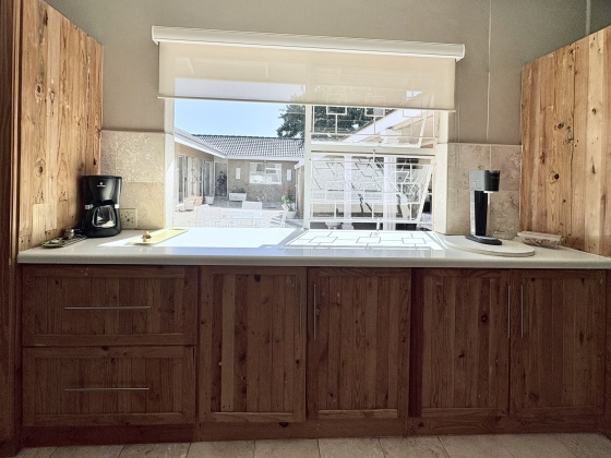 Kroonstad, 5 Bedrooms Bedrooms, ,3 BathroomsBathrooms,House,For Sale,1373