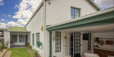 Kroonstad, 2 Bedrooms Bedrooms, ,2 BathroomsBathrooms,Townhouse,For Sale,1391