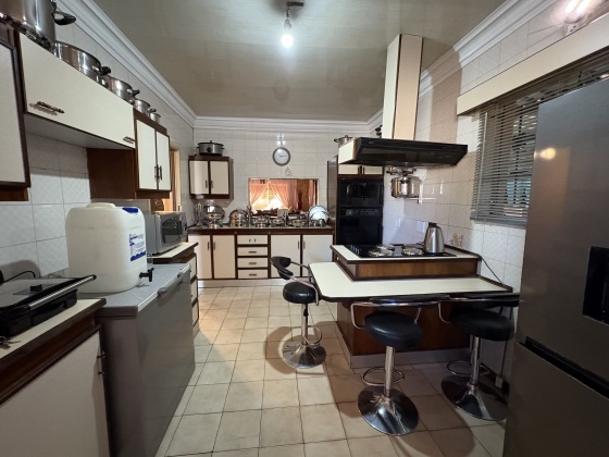 Kroonstad, 3 Bedrooms Bedrooms, ,1 BathroomBathrooms,House,For Sale,1417