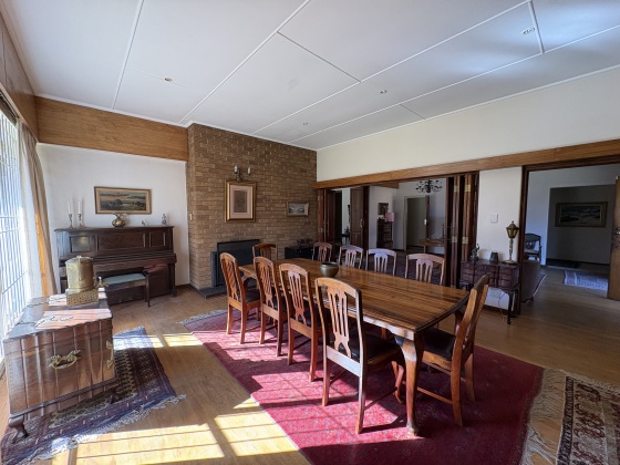 Kroonstad, 4 Bedrooms Bedrooms, ,2 BathroomsBathrooms,House,For Sale,1442