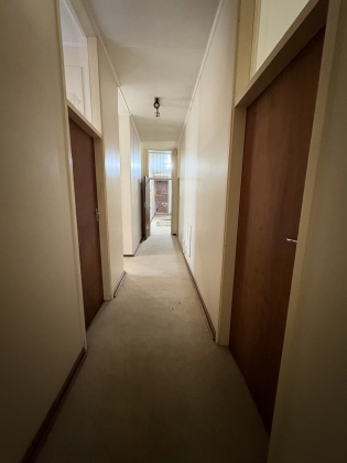 Kroonstad, 4 Bedrooms Bedrooms, ,2 BathroomsBathrooms,House,For Sale,1442
