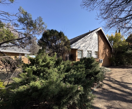 Kroonstad, 4 Bedrooms Bedrooms, ,2 BathroomsBathrooms,House,For Sale,1442
