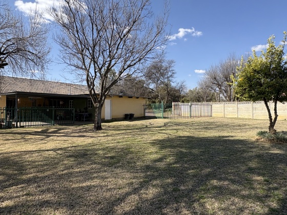 Kroonstad, 4 Bedrooms Bedrooms, ,3 BathroomsBathrooms,House,For Sale,1449