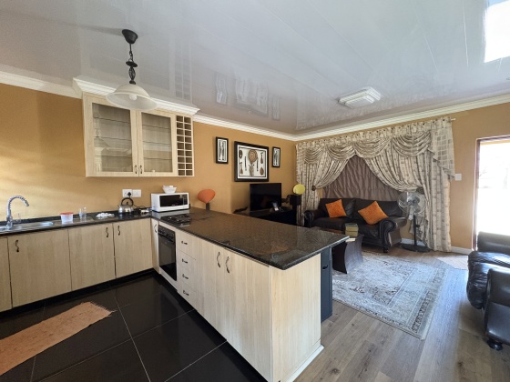 Kroonstad, 3 Bedrooms Bedrooms, ,2 BathroomsBathrooms,House,For Sale,1453