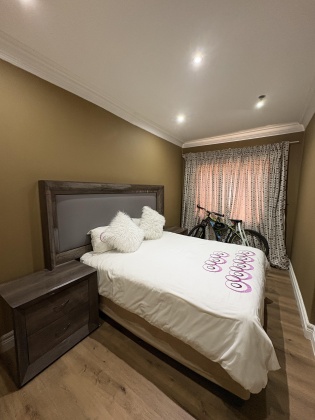 Kroonstad, 3 Bedrooms Bedrooms, ,2 BathroomsBathrooms,House,For Sale,1453