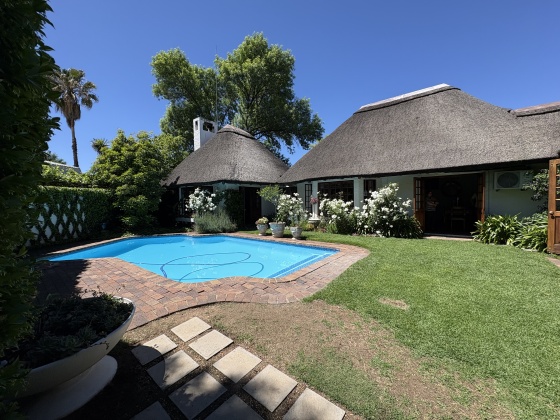 Kroonstad, 4 Bedrooms Bedrooms, ,House,For Sale,1462