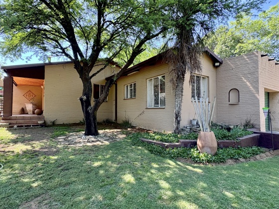 Kroonstad, ,House,For Sale,1467