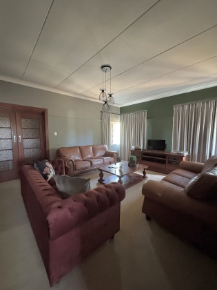 Kroonstad, 3 Bedrooms Bedrooms, ,1 BathroomBathrooms,House,For Sale,1468
