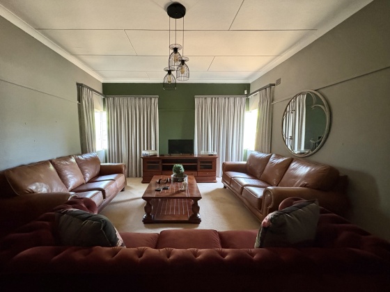 Kroonstad, 3 Bedrooms Bedrooms, ,1 BathroomBathrooms,House,For Sale,1468