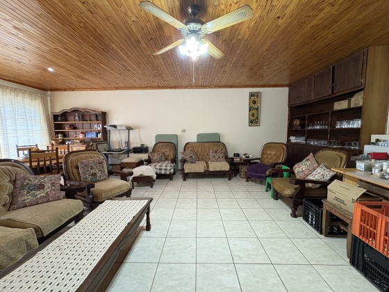 Kroonstad, 4 Bedrooms Bedrooms, ,2 BathroomsBathrooms,House,For Sale,1469