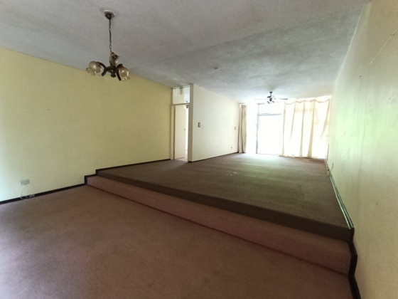 Kroonstad, 3 Bedrooms Bedrooms, ,2 BathroomsBathrooms,Townhouse,For Sale,1471