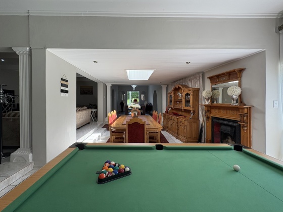 Kroonstad, 6 Bedrooms Bedrooms, ,3 BathroomsBathrooms,House,For Sale,1473