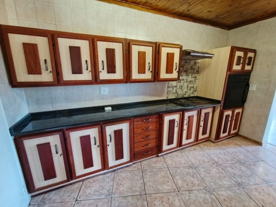 Kroonstad, 4 Bedrooms Bedrooms, 0 ,3 BathroomsBathrooms,House,For Sale,0,1488