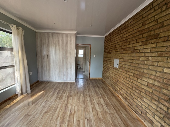 Kroonstad, 4 Bedrooms Bedrooms, 0 ,3 BathroomsBathrooms,House,For Sale,0,1488