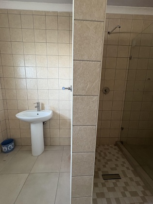 Kroonstad, 4 Bedrooms Bedrooms, 0 ,3 BathroomsBathrooms,House,For Sale,0,1488