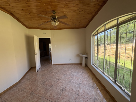 Kroonstad, 4 Bedrooms Bedrooms, 0 ,3 BathroomsBathrooms,House,For Sale,0,1488