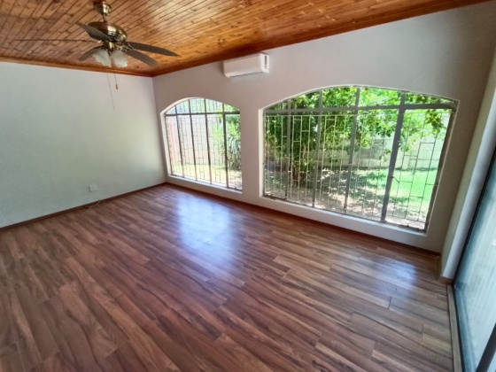 Kroonstad, 4 Bedrooms Bedrooms, 0 ,3 BathroomsBathrooms,House,For Sale,0,1488