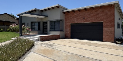 Kroonstad, 3 Bedrooms Bedrooms, ,2 BathroomsBathrooms,House,For Sale,1493