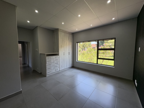 Kroonstad, 3 Bedrooms Bedrooms, ,2 BathroomsBathrooms,House,For Sale,1493