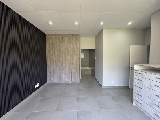 Kroonstad, 3 Bedrooms Bedrooms, ,2 BathroomsBathrooms,House,For Sale,1493