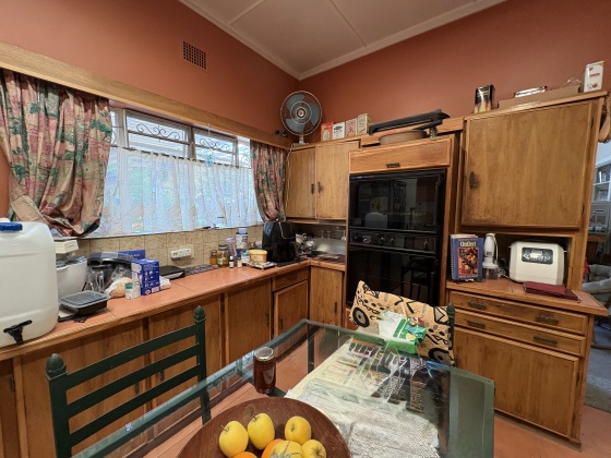 Kroonstad, 4 Bedrooms Bedrooms, ,2 BathroomsBathrooms,House,For Sale,1494