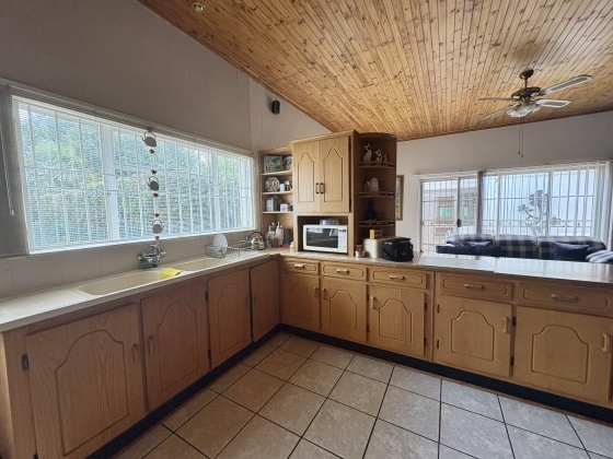 Kroonstad, 3 Bedrooms Bedrooms, ,2 BathroomsBathrooms,House,For Sale,1496