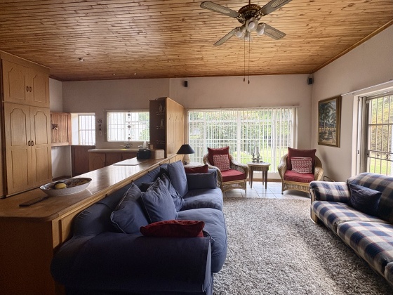 Kroonstad, 3 Bedrooms Bedrooms, ,2 BathroomsBathrooms,House,For Sale,1496