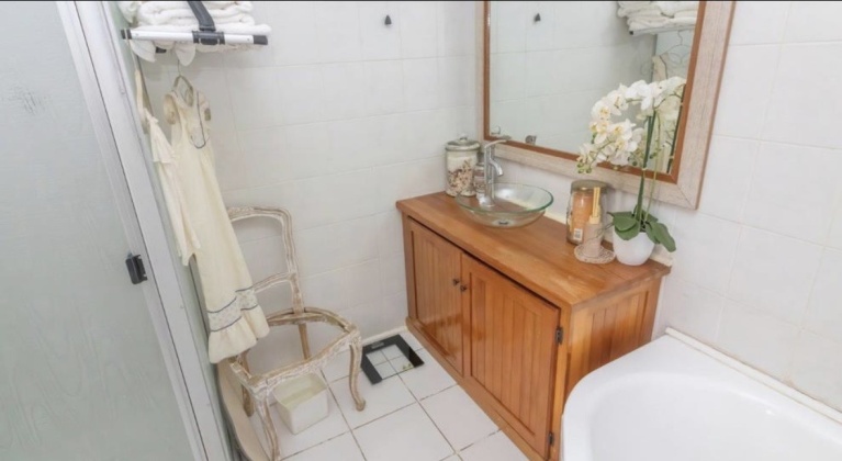 Kroonstad, 4 Bedrooms Bedrooms, ,2 BathroomsBathrooms,House,For Sale,1498