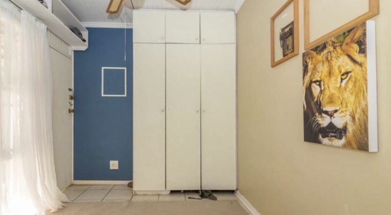 Kroonstad, 4 Bedrooms Bedrooms, ,2 BathroomsBathrooms,House,For Sale,1498