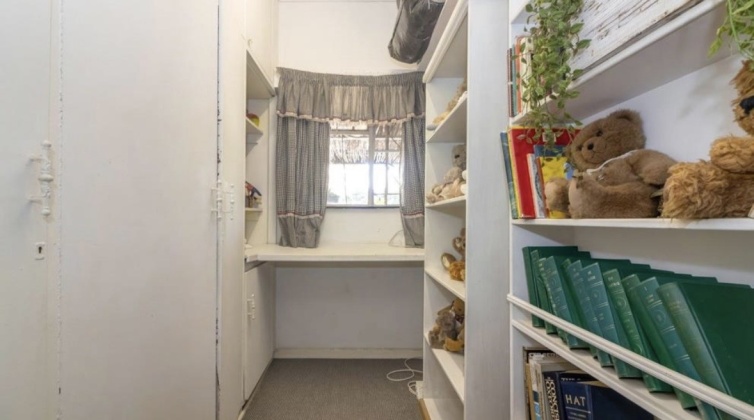 Kroonstad, 4 Bedrooms Bedrooms, ,2 BathroomsBathrooms,House,For Sale,1498