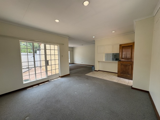 3 Bedrooms Bedrooms, 0 ,2 BathroomsBathrooms,Townhouse,For Sale,0,1500