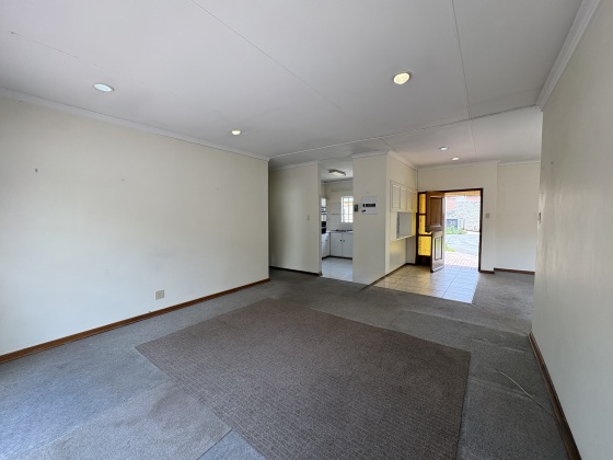 3 Bedrooms Bedrooms, 0 ,2 BathroomsBathrooms,Townhouse,For Sale,0,1500