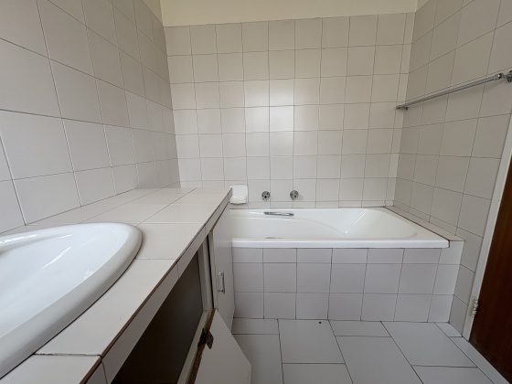 3 Bedrooms Bedrooms, 0 ,2 BathroomsBathrooms,Townhouse,For Sale,0,1500