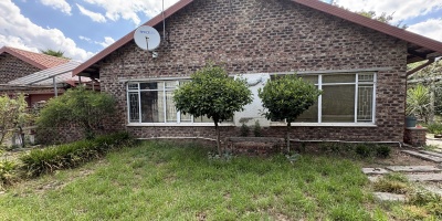 Kroonstad, 3 Bedrooms Bedrooms, ,2 BathroomsBathrooms,House,For Sale,1505