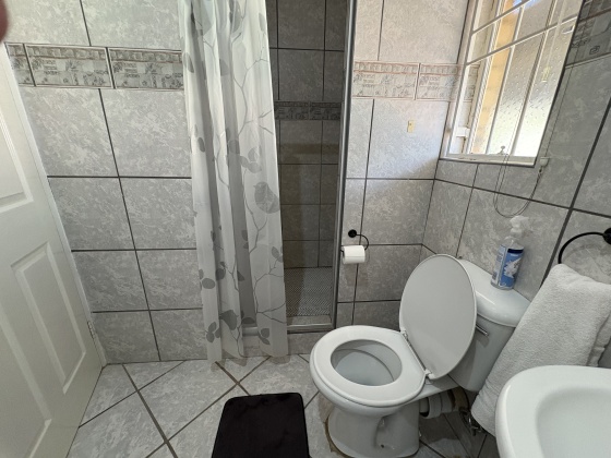 5 Bedrooms Bedrooms, 0 ,4 BathroomsBathrooms,House,For Sale,0,1510