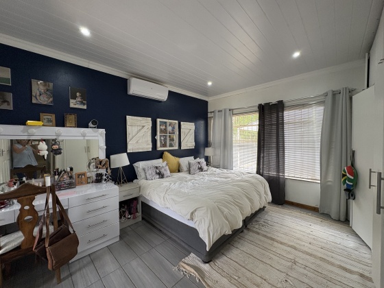 5 Bedrooms Bedrooms, 0 ,4 BathroomsBathrooms,House,For Sale,0,1510