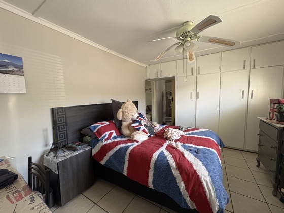 5 Bedrooms Bedrooms, 0 ,4 BathroomsBathrooms,House,For Sale,0,1510