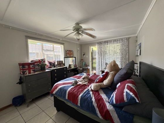 5 Bedrooms Bedrooms, 0 ,4 BathroomsBathrooms,House,For Sale,0,1510