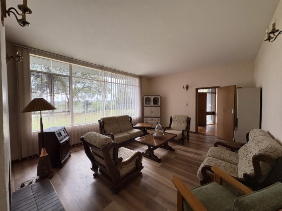 Kroonstad, 4 Bedrooms Bedrooms, 0 ,2 BathroomsBathrooms,House,For Sale,0,1517